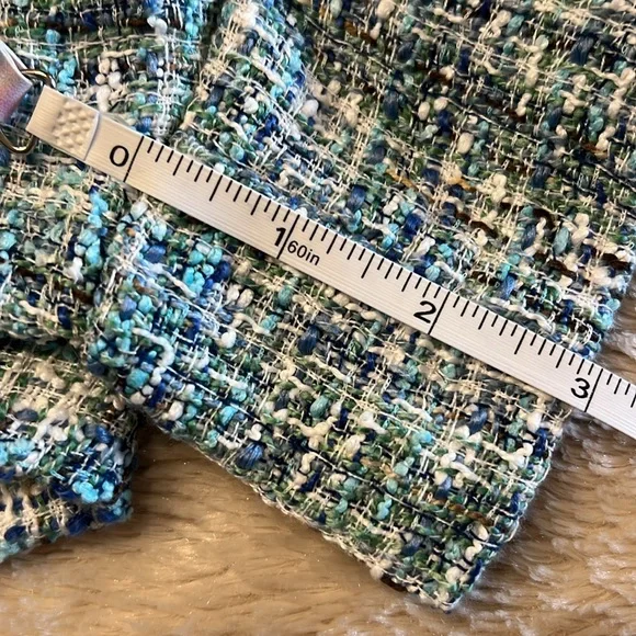 ZARA Tweed High Waist Shorts - Picture 6 of 9